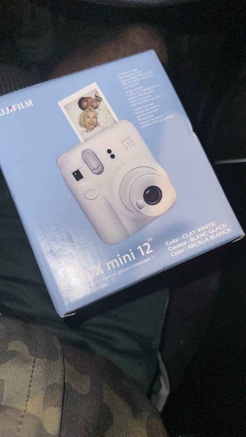 Fujifilm Instax Mini 12 Clay White